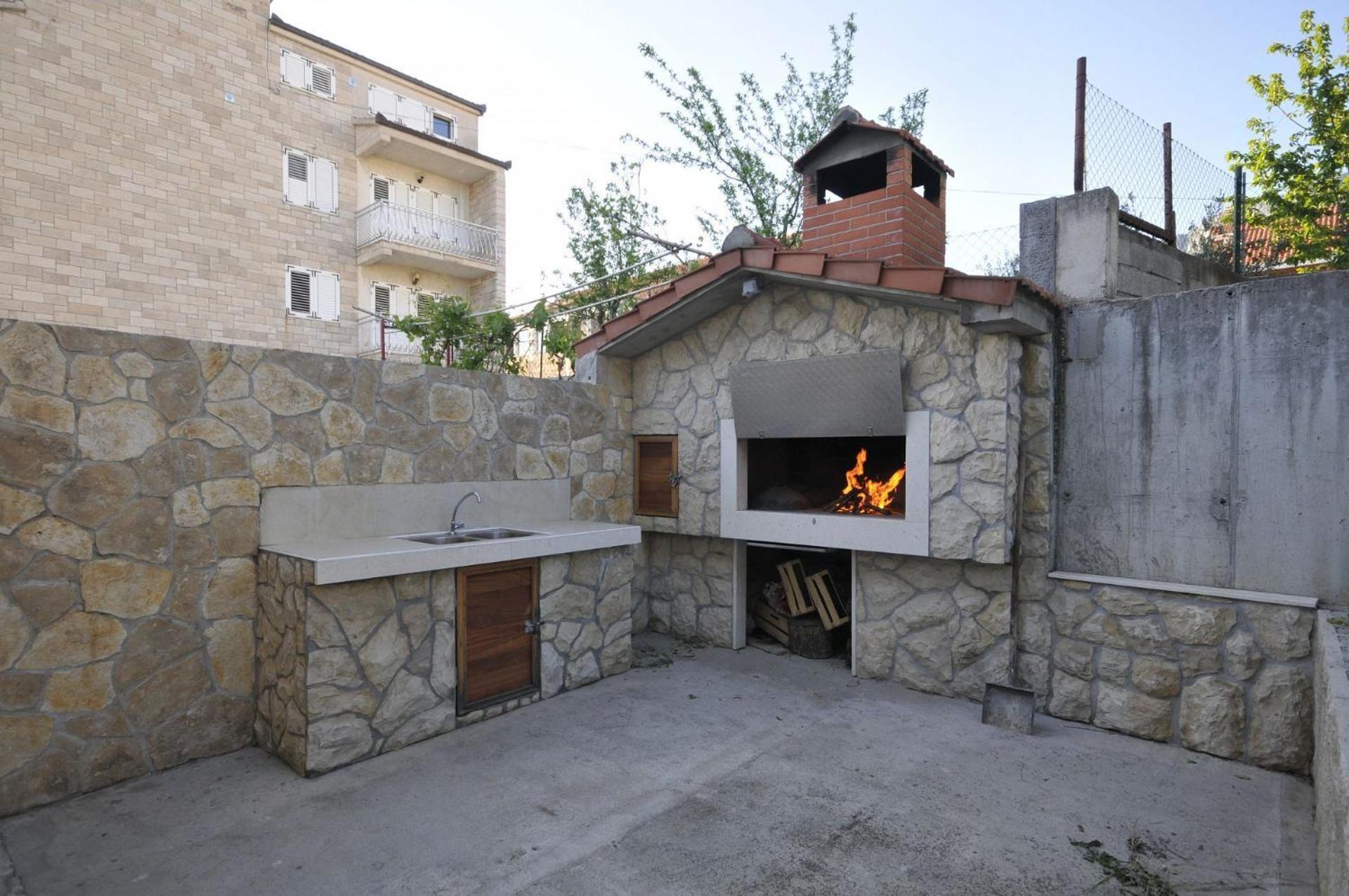 Apartments Ivica Kaštela Kültér fotó